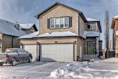 Home for sale in Beaumont, AB Image# 1