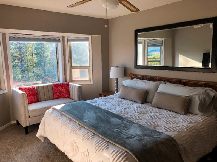 For Rent Beautiful Mountain Retreat (Apex, BC) in Penticton,BC Apartments & Condos for Rent