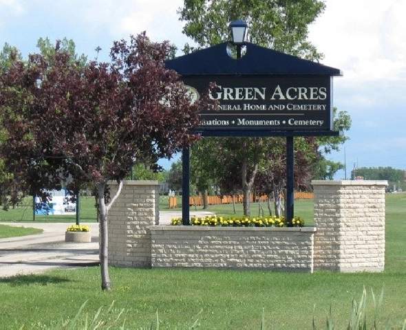 Burial plot Green acres in Winnipeg,MB - Land for Sale