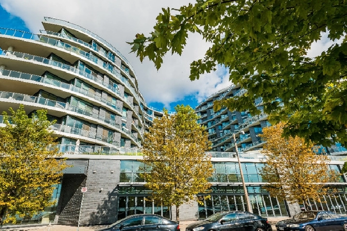 Luxury 2 Bedroom 2 Bath Lake Front Condo for Rent in City of Toronto,ON - Apartments & Condos for Rent