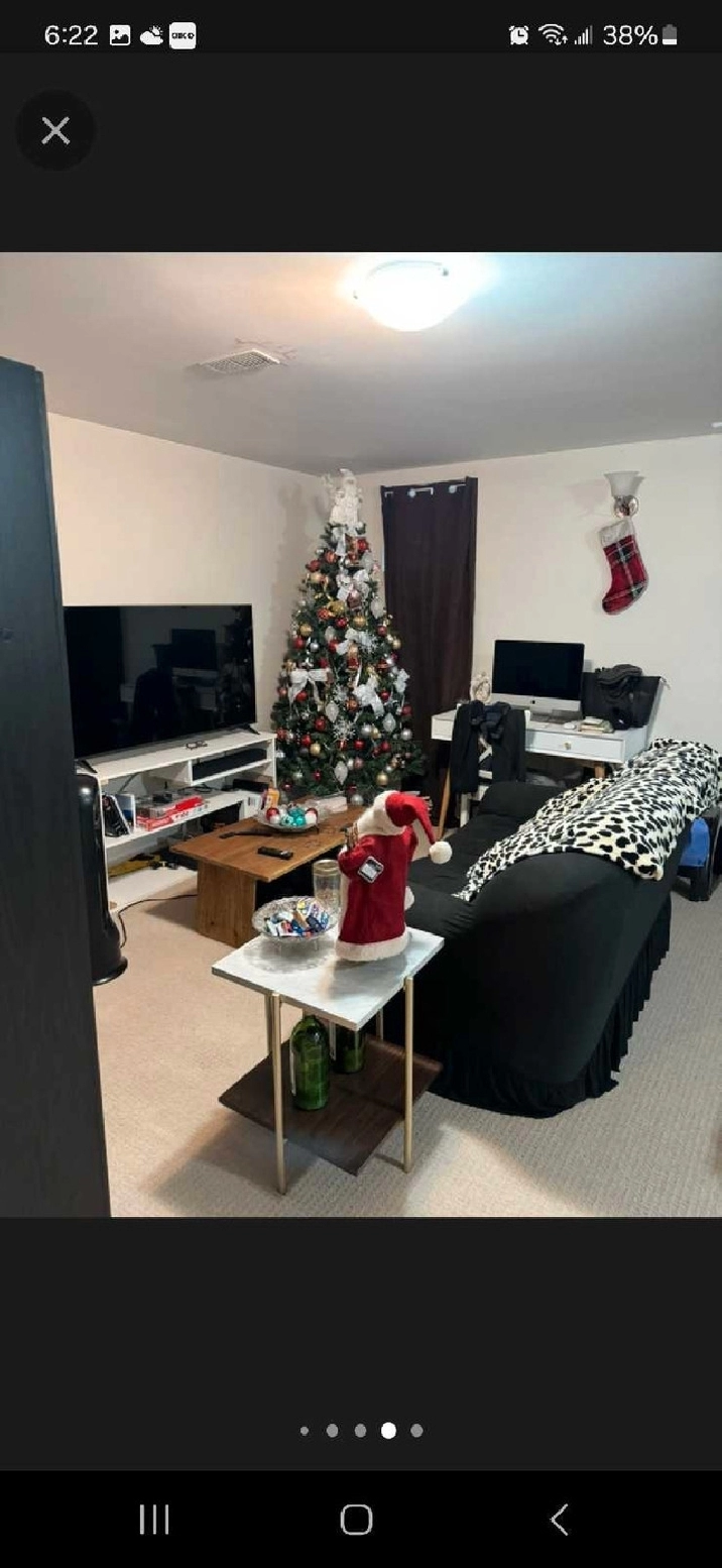 UPTOWN OAKVILLE basement for rent ALL INCLUSIVE in Oakville / Halton Region,ON Apartments