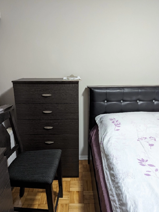 Private room in Danforth Rd,Scarborough! Furnished Utilities! in City of Toronto,ON - Room Rentals & Roommates