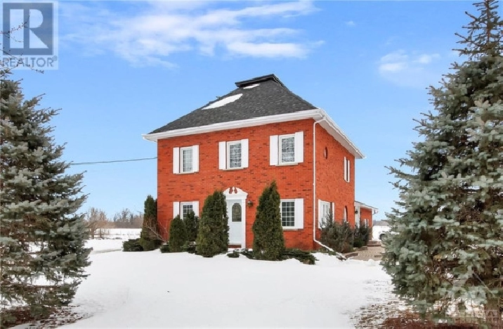 Hobby Farm for Sale! in Ottawa,ON - Houses for Sale