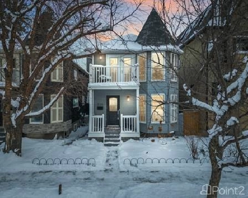 Homes for Sale in Hillhurst, Calgary, Alberta $1,150,000 in Calgary,AB - Houses for Sale