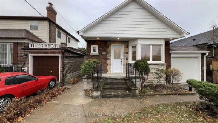 2 2 BR | 2 BA-Single Garage Detached home in Toronto in City of Toronto,ON - Houses for Sale