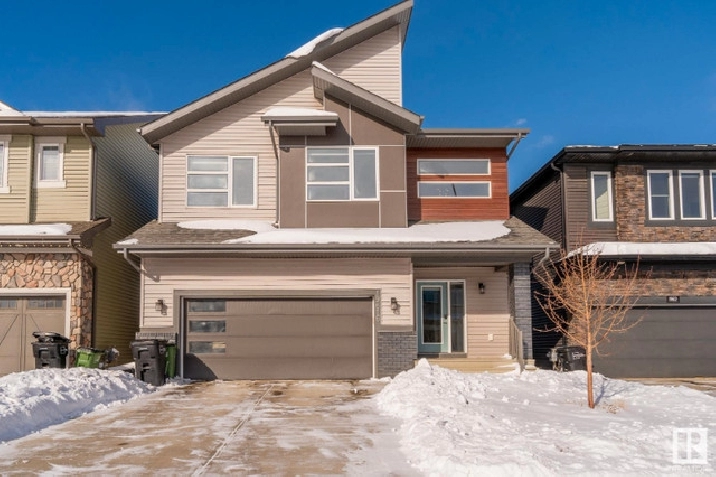 Stunning 2018 Build in THE UPLANDS in Edmonton,AB - Houses for Sale