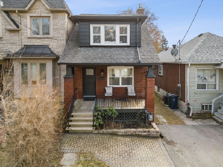 3 BR | 2 BA-Detached home in Toronto in City of Toronto,ON - Houses for Sale
