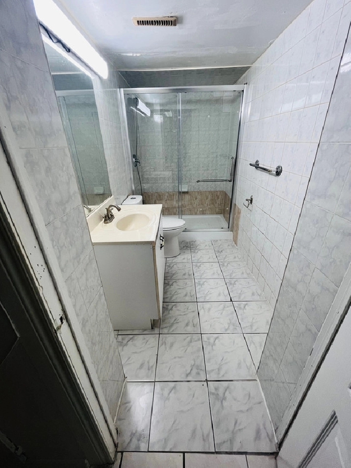 2 Bedroom Basement for Rent Markham in Markham / York Region,ON
