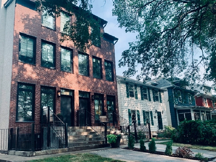 ALL INCLUSIVE FURNISHED TOWHOUSE SUITE @CENTRAL ST. BONIFACE in Winnipeg,MB - Apartments & Condos for Rent