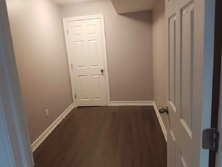 3 Bedroom walk out Basement 2 parking for rent in Stouffville in Markham / York Region,ON