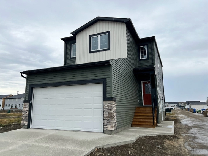 2946 Green Brook Rd - 2023 New Build Located In The Towns in Regina,SK - Houses for Sale