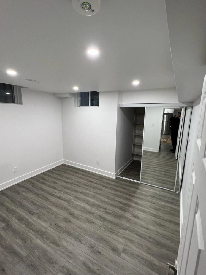 2 Bedroom Basement Rental in Mississauga / Peel Region,ON Apartments