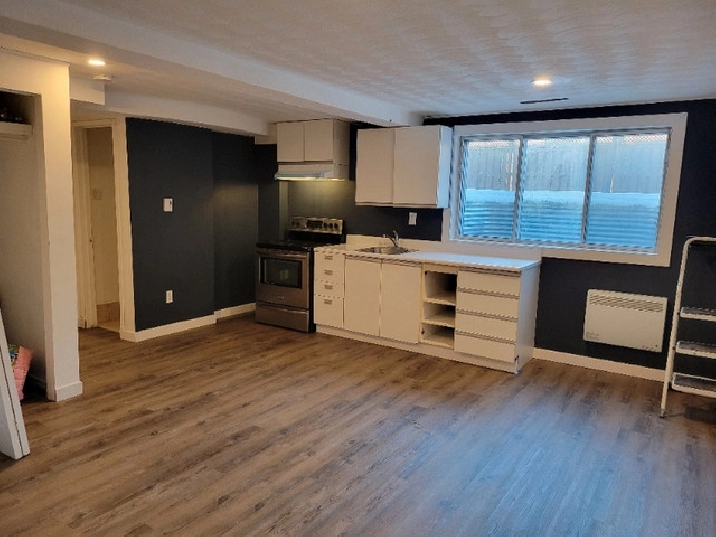 Bachelor apartment in Lasalle for Rent - $850 in City of Montréal,QC - Apartments & Condos for Rent
