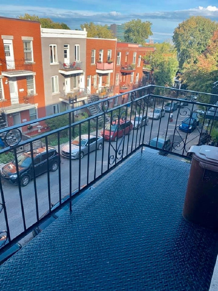 PlateauVilleMarie Superbe 3 1/2 Rénové au 3e Étage 1er MAI in