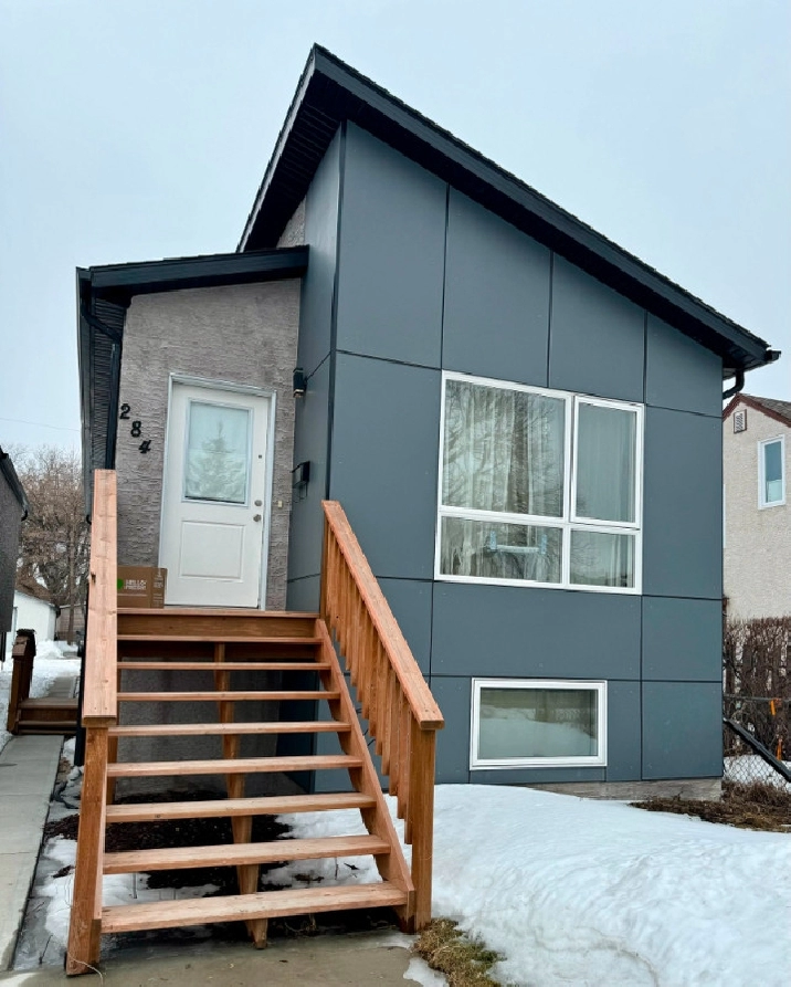 Newer Built Bi-Level Duplex For Sale (Private Sale) in Winnipeg,MB - Houses for Sale