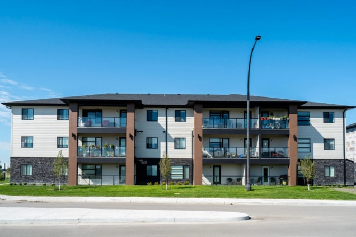 2-bedroom-top-floor-corner-suite-st.adolphe in Winnipeg,MB - Apartments & Condos for Rent