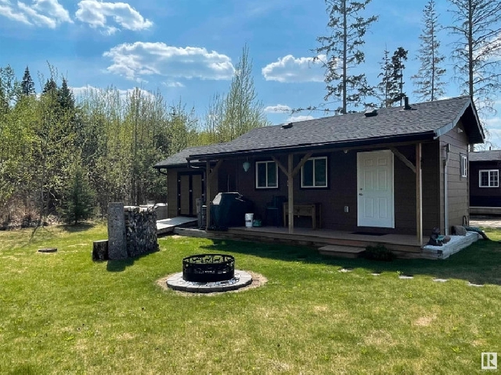Cabin at Moose Lake in Edmonton,AB - Houses for Sale