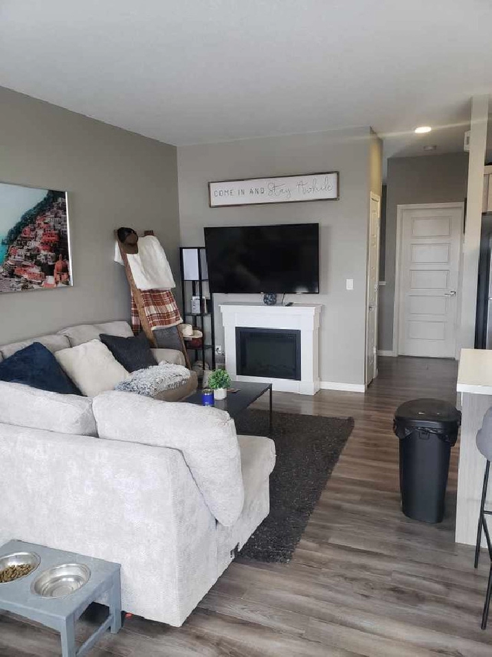 Room for rent in Red Deer,AB Room Rentals & Roommates
