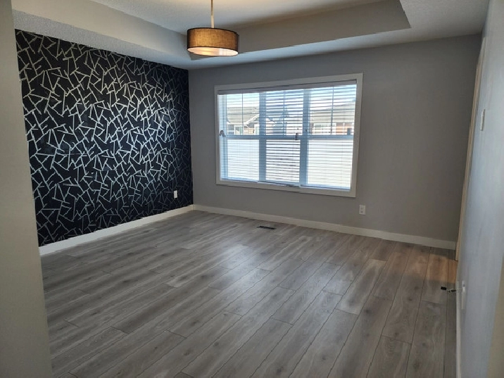 Spacious and modern duplex in Redstone 3 Bed 2.5 Bath in Calgary,AB - Apartments & Condos for Rent