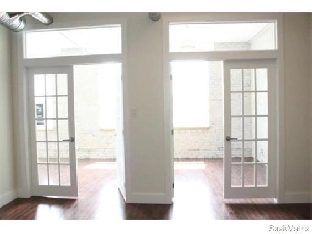 Beautiful 2-bdr warehouse condo for rent May 1 Image# 1