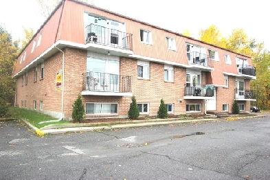 Apartment for Rent Ottawa 6632 Notre Dame St Image# 9