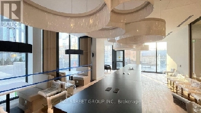 Brand New Luxurious One Bedroom and Two Bedroom Condo For Rent Image# 1