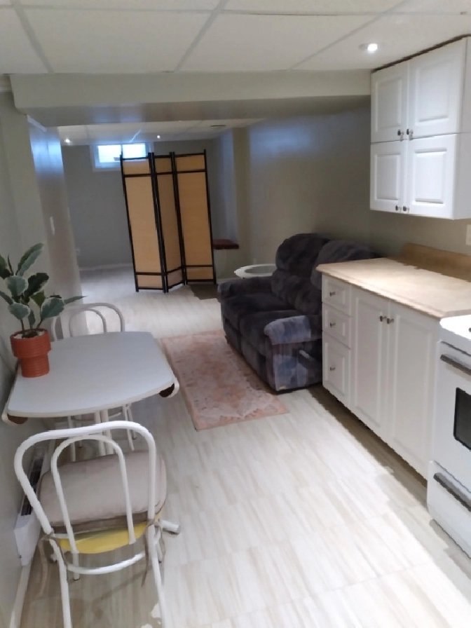 Bachelor Suite for Rent in Winnipeg,MB - Apartments & Condos for Rent