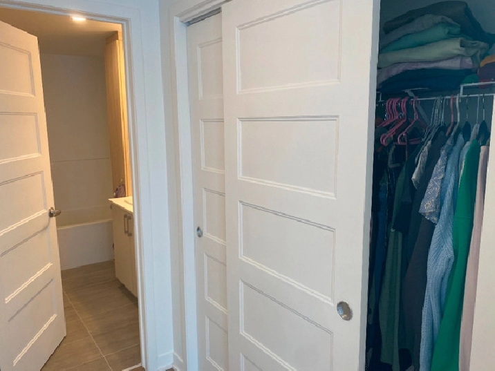 Lease Transfer Large 4 1/2 PointeClaire in West Island,QC