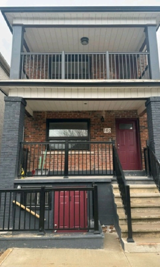 Renovated 1-Bed Rental | Legal Triplex! | 416-419-8716 (E) in City of Toronto,ON - Houses for Sale
