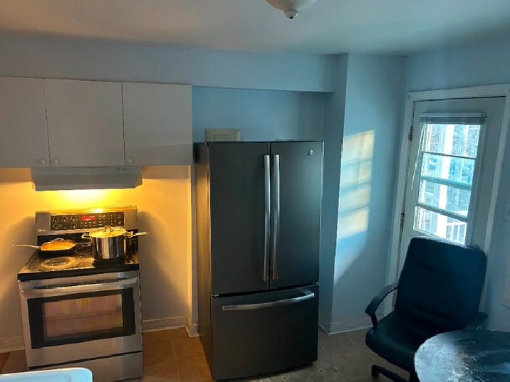 BEAU 3 ½ DISPONIBLE LE 1ER JUILLET À SINTMICHEL MONTRÉAL in City of