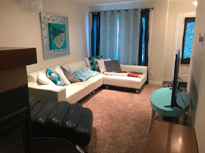 2 Bedroom Main Floor Suite With Garage in Regina,SK - Apartments & Condos for Rent