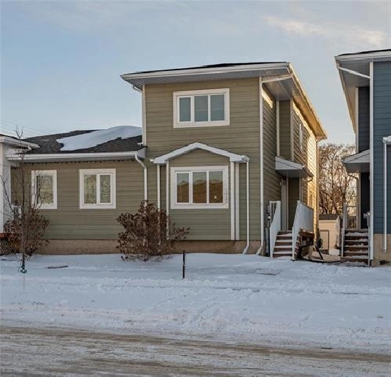 172 Fernbank Avenue in Winnipeg,MB - Houses for Sale