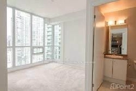 Homes for Sale in Toronto, Ontario $868,800 in City of Toronto,ON - Houses for Sale