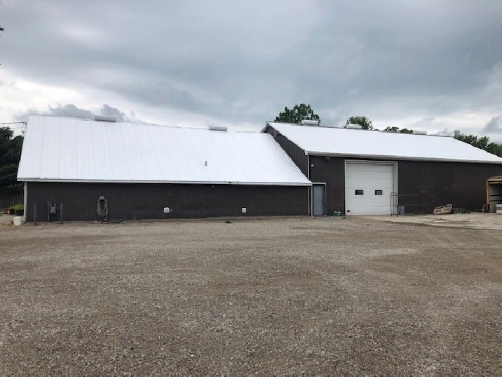 COMMERCIAL SPACE FOR RENT IN RODNEY in London,ON Commercial & Office