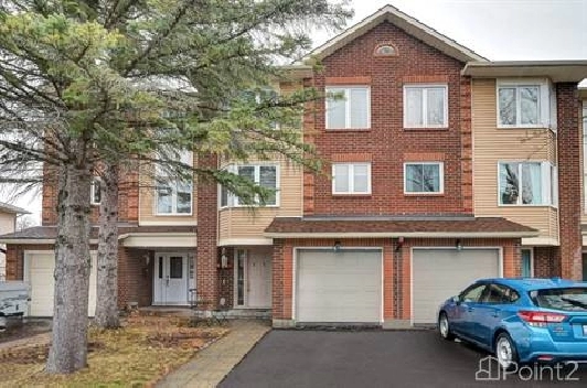 Homes for Sale in Leslie Park, Ottawa, Ontario $599,900 in Ottawa,ON - Houses for Sale