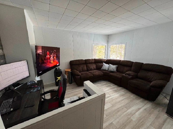 Maison / chalet à Roberval in LacSaintJean,QC Houses for Sale