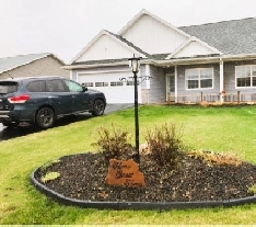 3 beds 2 baths 1.5 car garage duplex Available May 6th Cornwall Image# 9