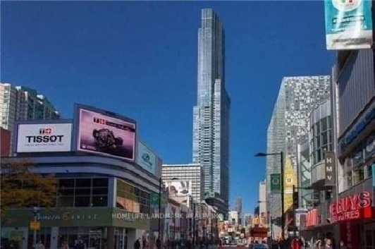 386 Yonge St in City of Toronto,ON - Condos for Sale