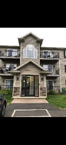 2 bedroom condo available May 1st in Stratford Image# 1