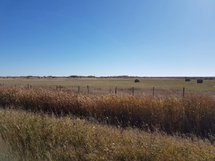 (Discount) 370 acres farm land for rent at $13/acre other benefi in Regina,SK - Land for Sale