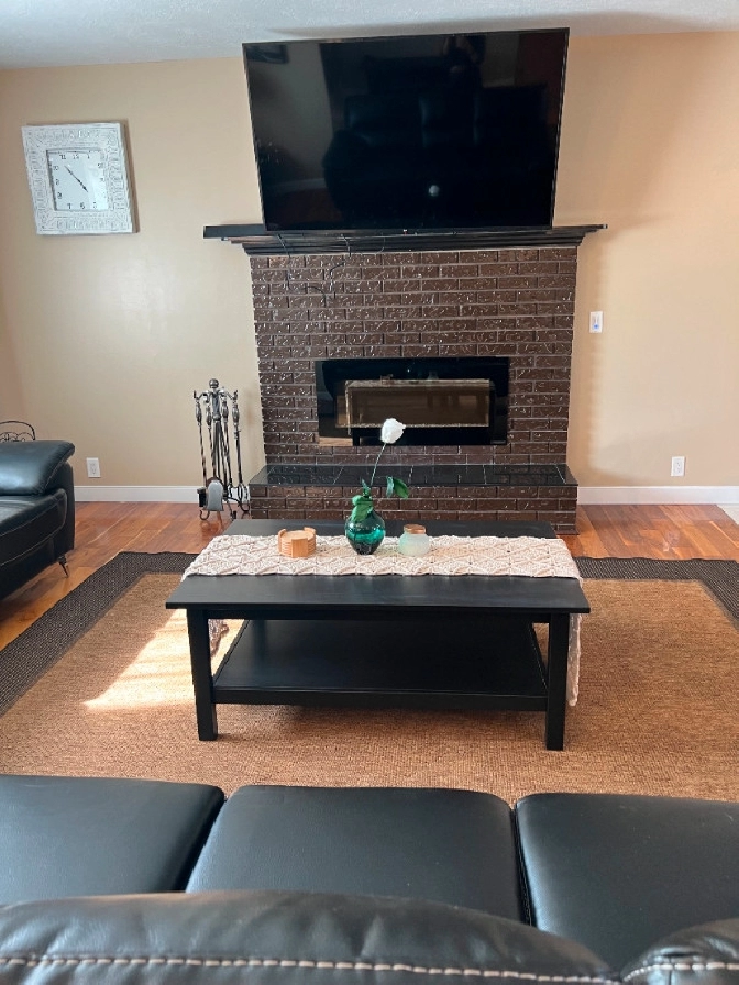 Beautiful Modern 3 Bedroom 1.5 Bathroom Located Dawson Creek in Dawson Creek,BC Short Term