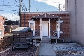 Homes for Sale in Ville Emard, Montréal, Quebec $489,000 Image# 1