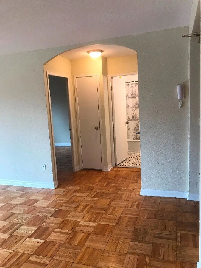 One bedroom apartment Keele and Eglinton in City of Toronto,ON