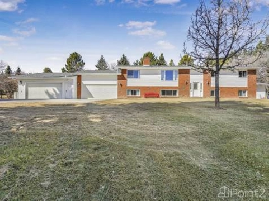 90 Hewitt Drive in Edmonton,AB - Houses for Sale