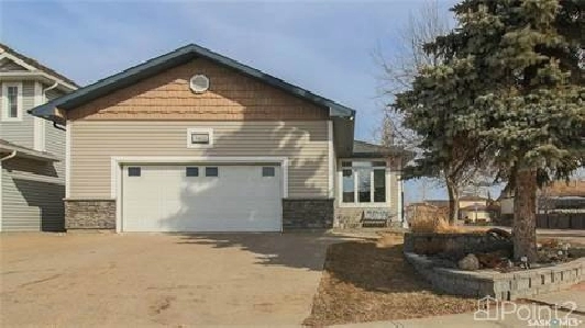 3403 MACLACHLAN CRESCENT in Regina,SK - Houses for Sale