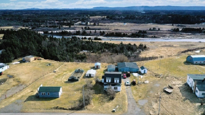 Robinsons: Wells Farm operating since 1982 in Corner Brook,NL - Houses for Sale
