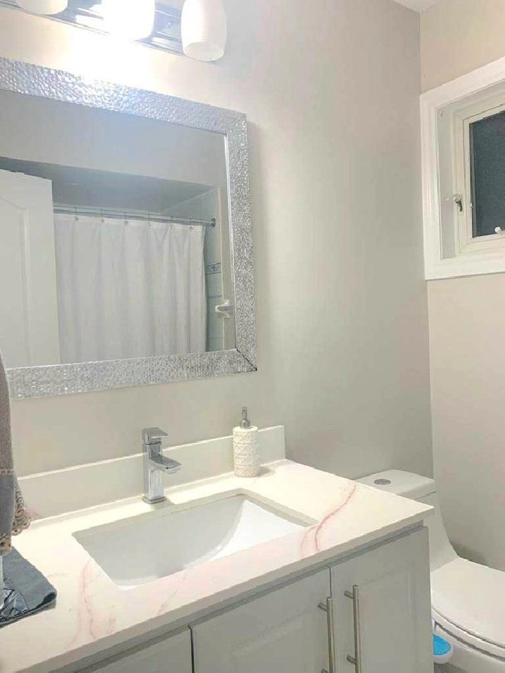 Females Only, Room for rent on sharing basis 500 per head in Mississauga / Peel Region,ON