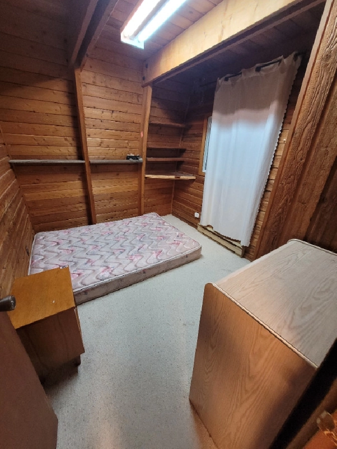 Room for rent in Aframe in Cranbrook,BC Room Rentals & Roommates