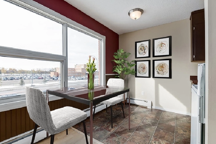 Affordable Apartments for Rent - 233 Bradbrooke Drive - Apartmen in Regina,SK - Apartments & Condos for Rent