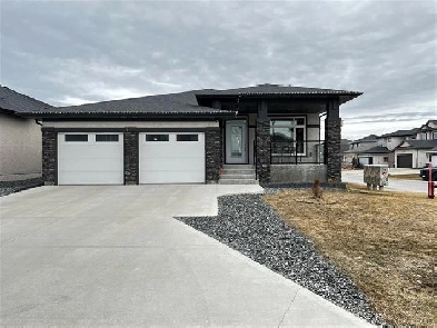 4 bedroom bungalow for sale! Image# 8